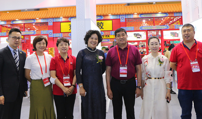 冰球突破880爆分视频盛装亮相第83届全国药品交易会